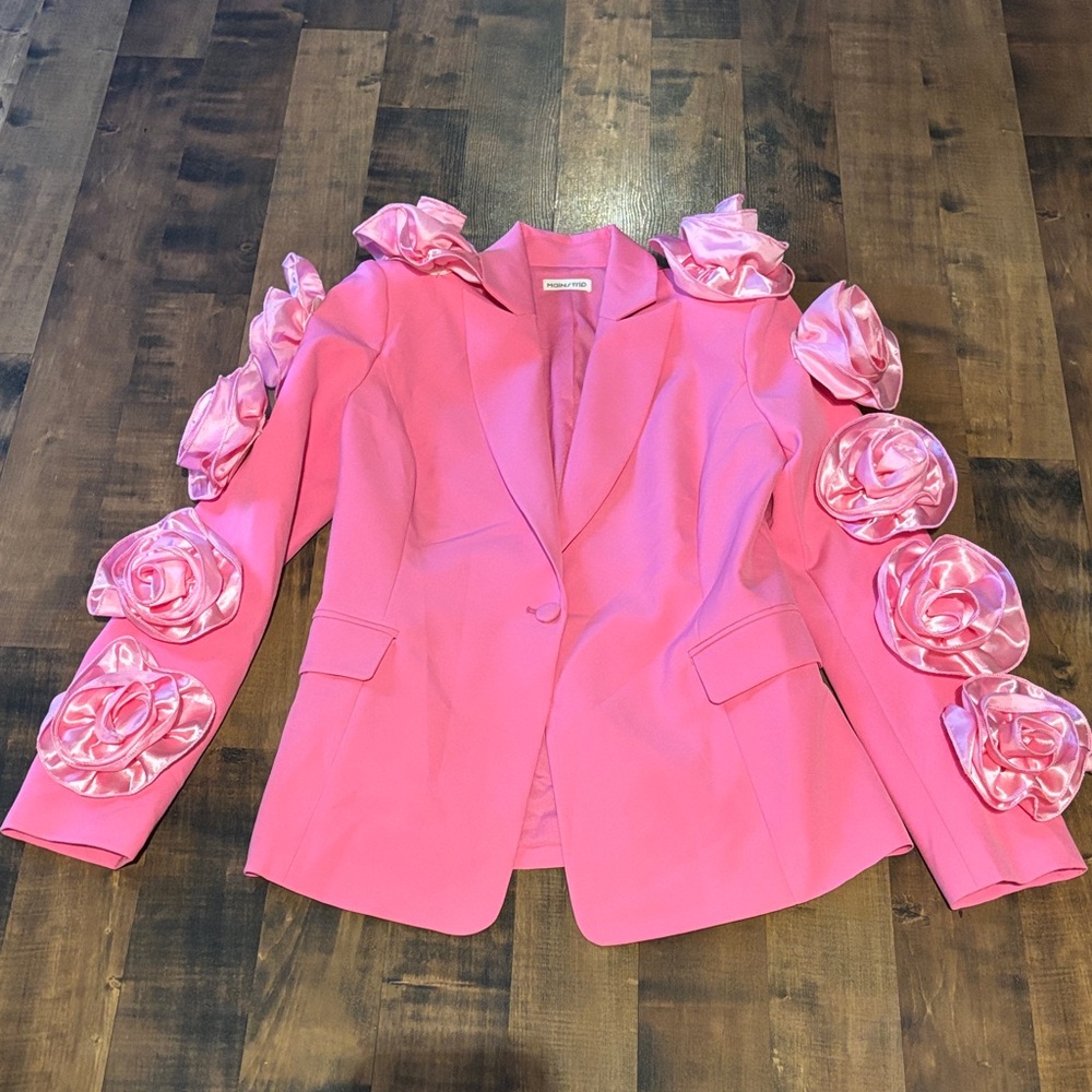 Main Strip Boutique Pink Women's Blazer NWOT Sample Concert Wilson Taylor